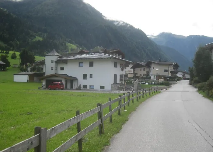 约瑟夫公寓 公寓 *