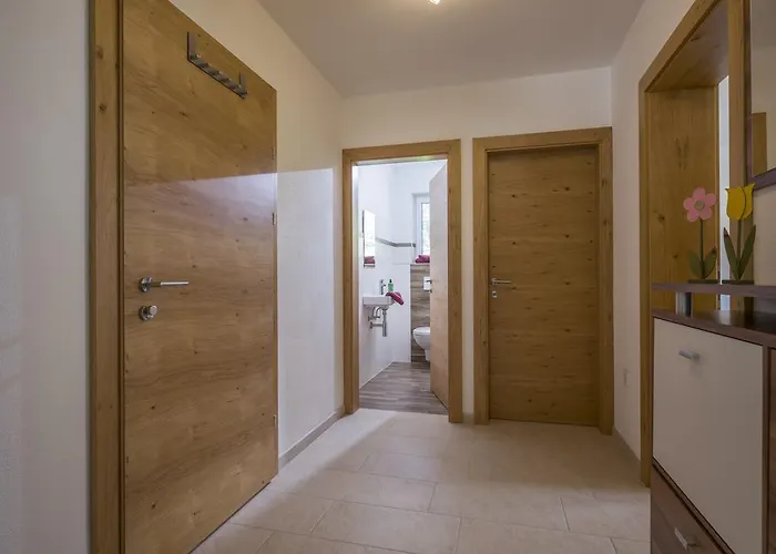 约瑟夫公寓 * 齐勒河谷的拉姆绍